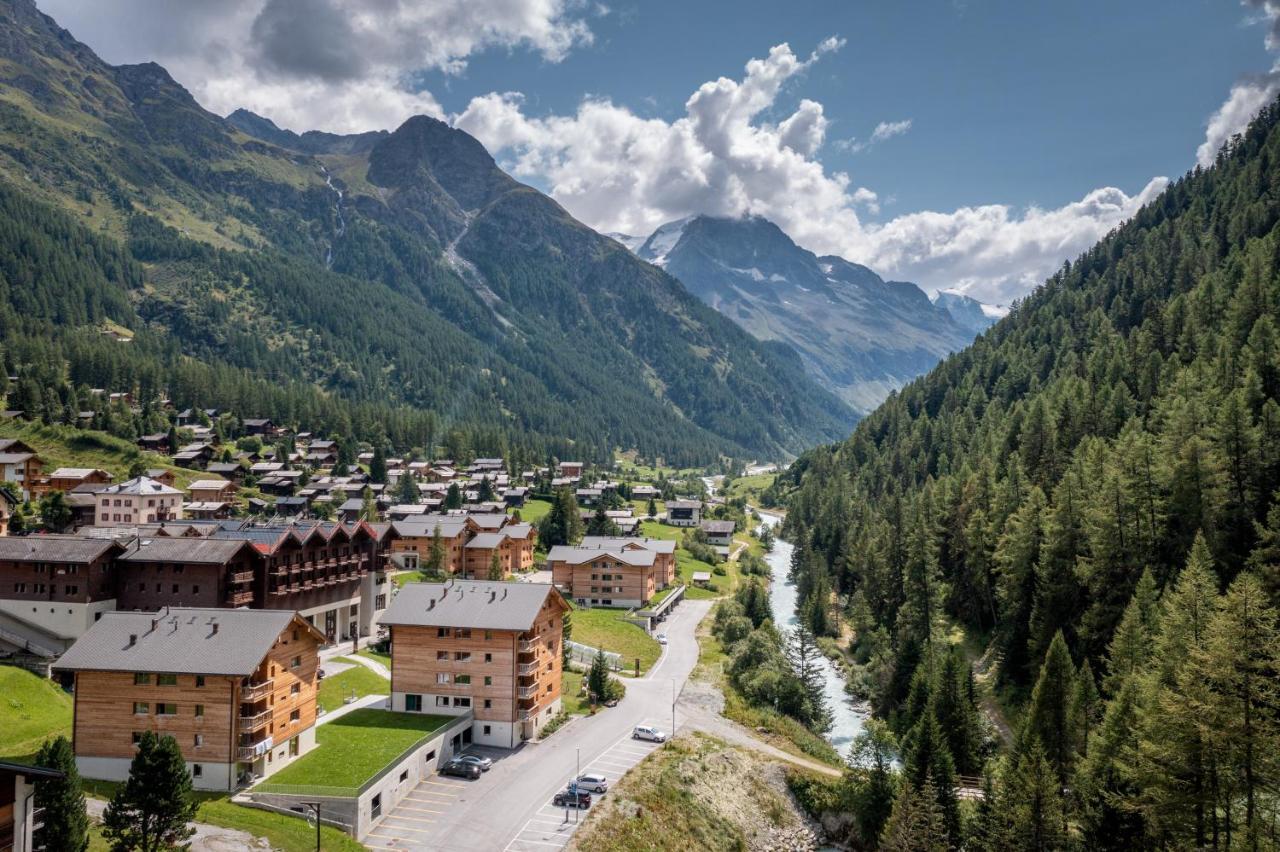Swisspeak Resorts Циналь Экстерьер фото