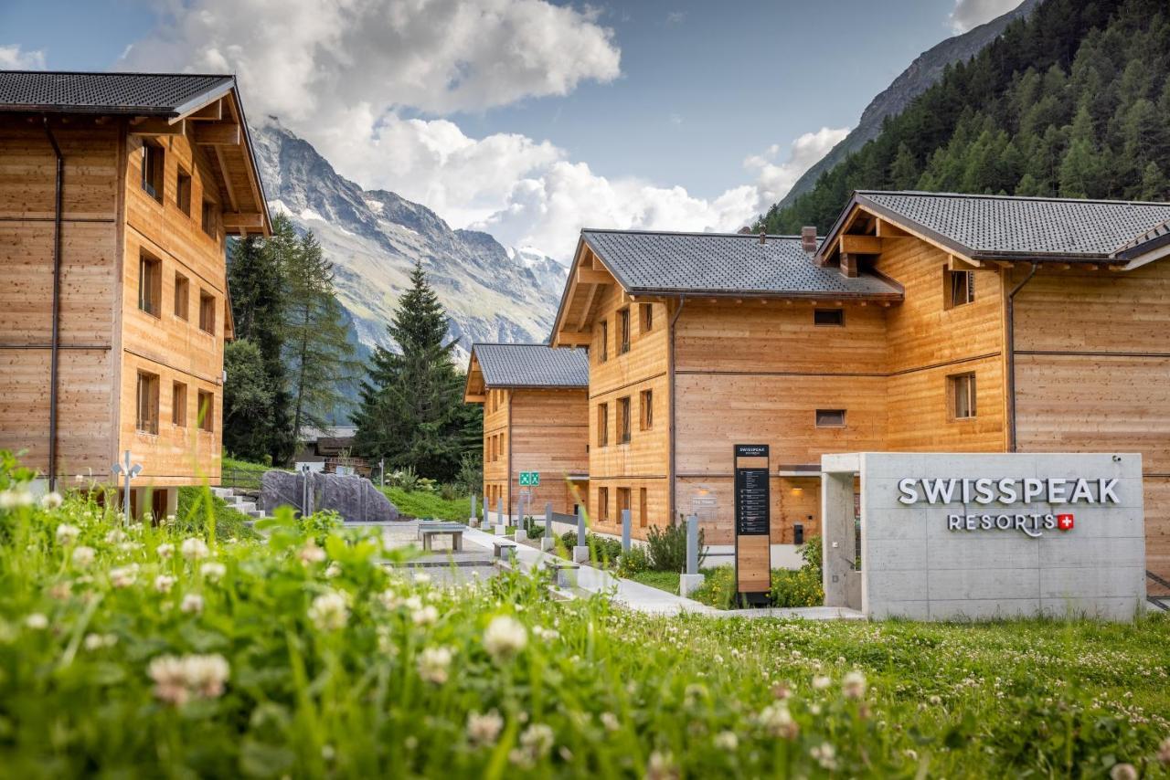 Swisspeak Resorts Циналь Экстерьер фото