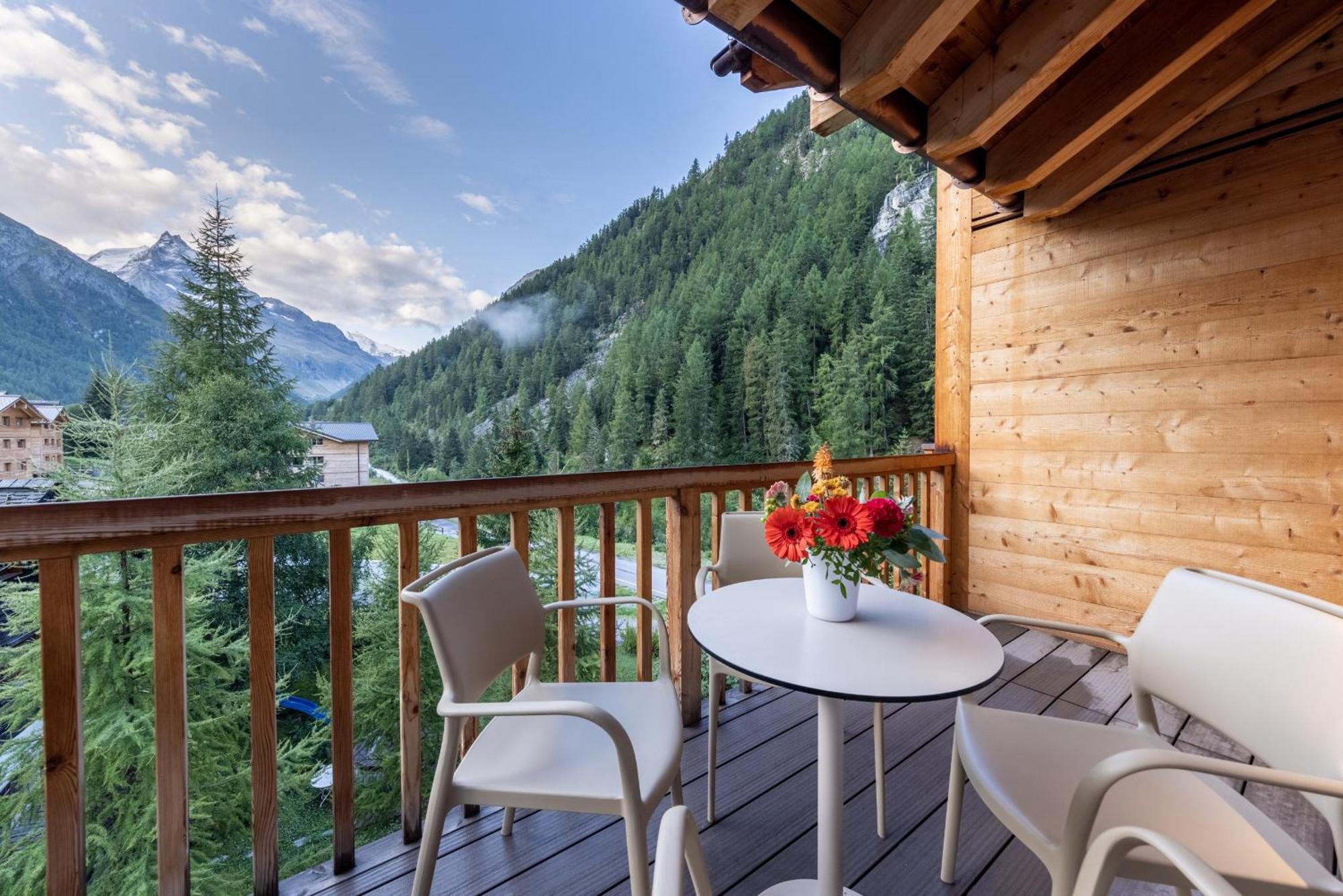 Swisspeak Resorts Циналь Экстерьер фото