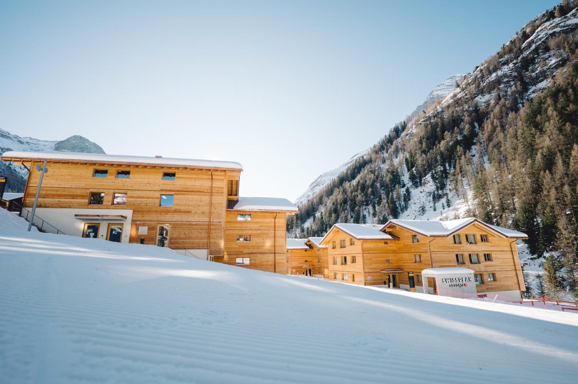 Swisspeak Resorts Циналь Экстерьер фото